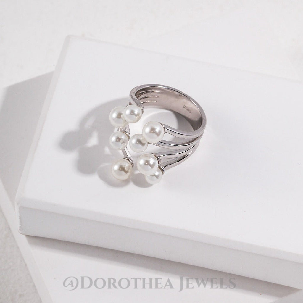 Sterling Silver Shell Pearl Flower Ring - DOROTHEA JEWELS