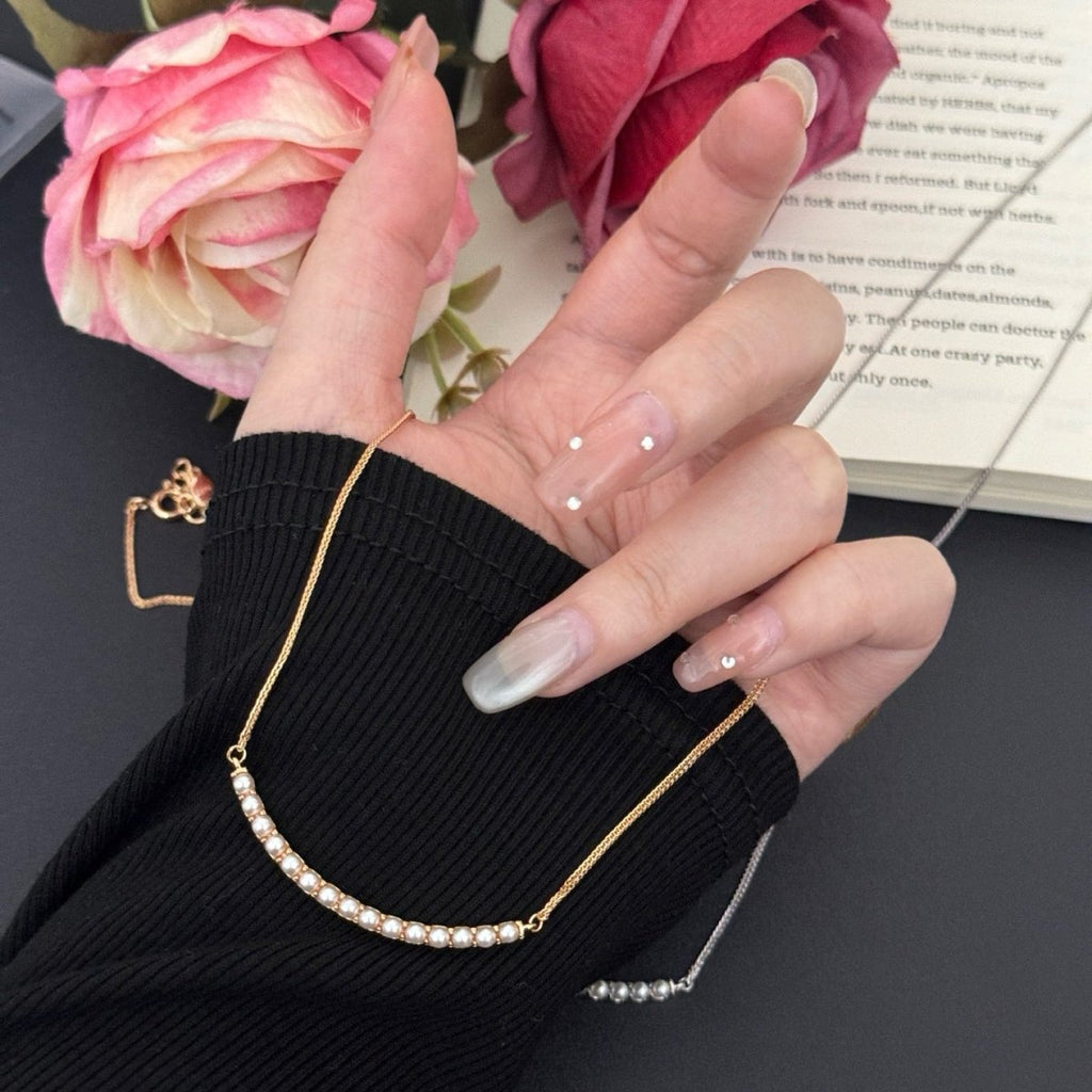 Luna Smile Pearl Bar Necklace - DOROTHEA JEWELS