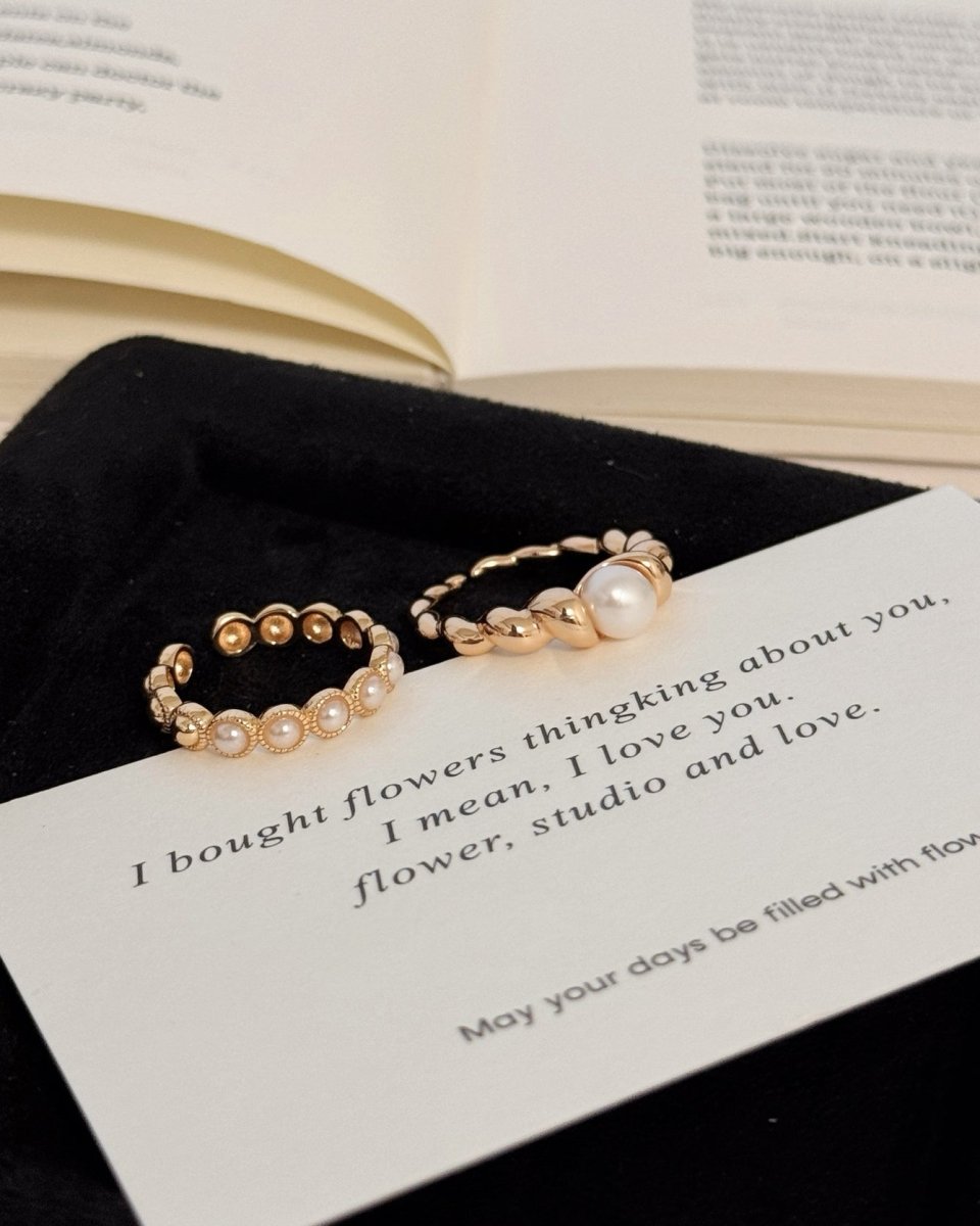 Adjustable S925 Silver Pearl Ring - DOROTHEA JEWELS