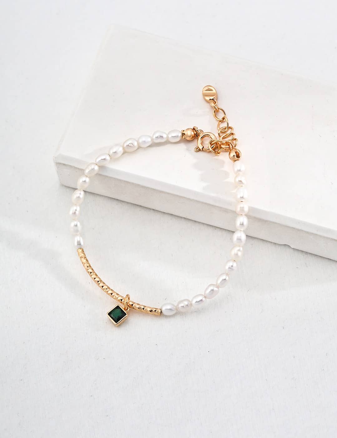 【Dorothea】 Pearl Dew Green Zircon Necklace & Bracelet Set