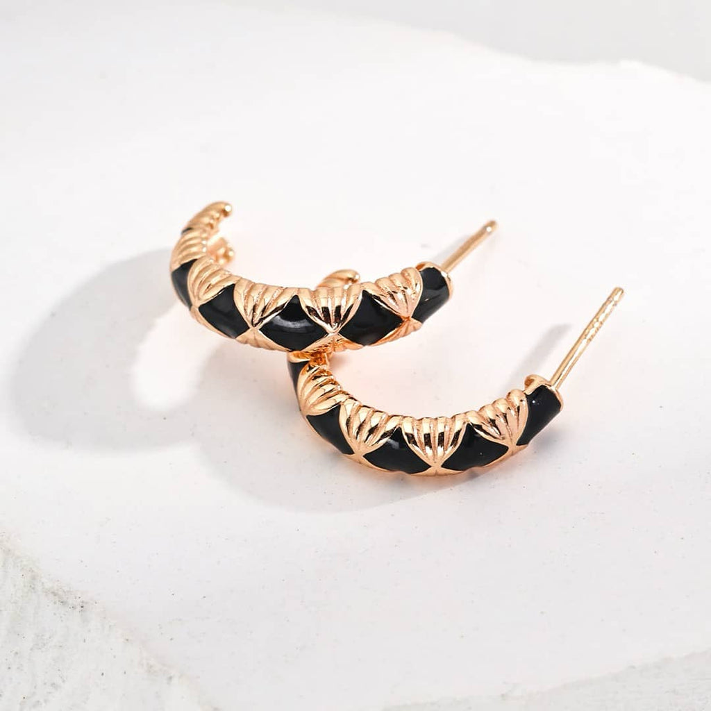 【Dorothea】Rhombus Handmade Black Resin Enamel Hoop Earrings | 18K Gold Plated Silver