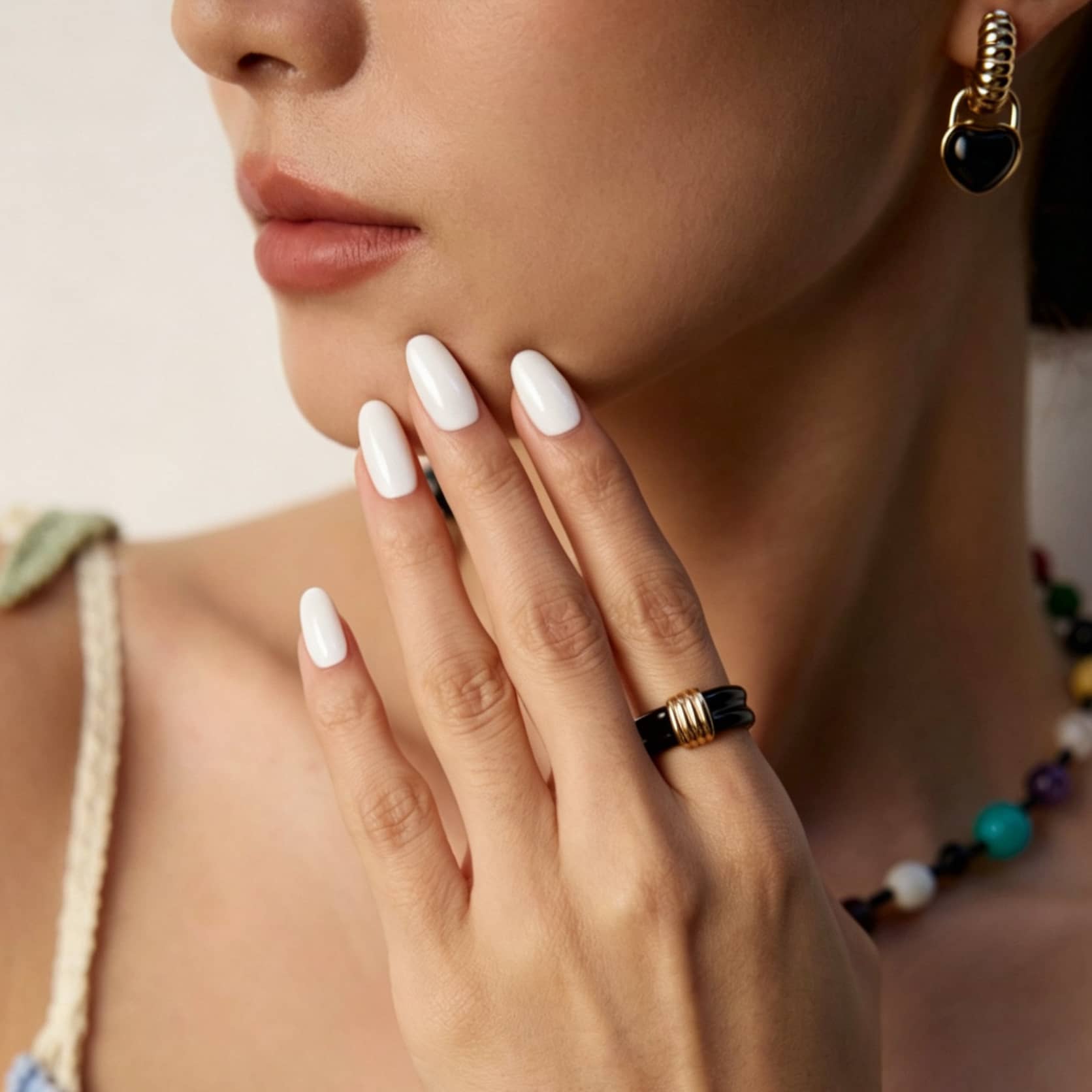 【Dorothea】Detachable Black Onyx Heart Lock Hoop Earrings | 18K Gold Plated Silver