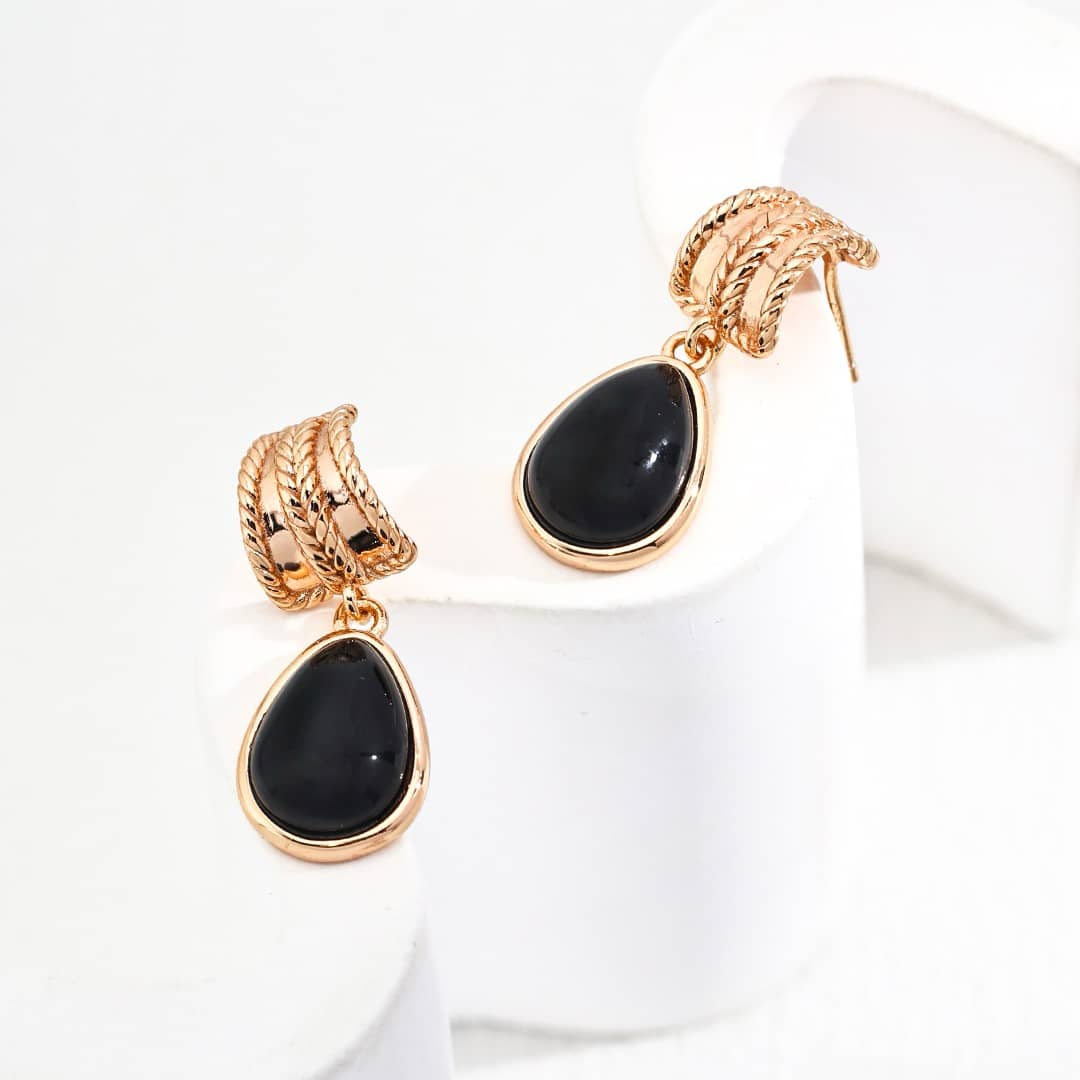 【Dorothea】Twisted Rope Black Synthetic Onyx Drop Earrings | 18K Gold Plated S925 Silver