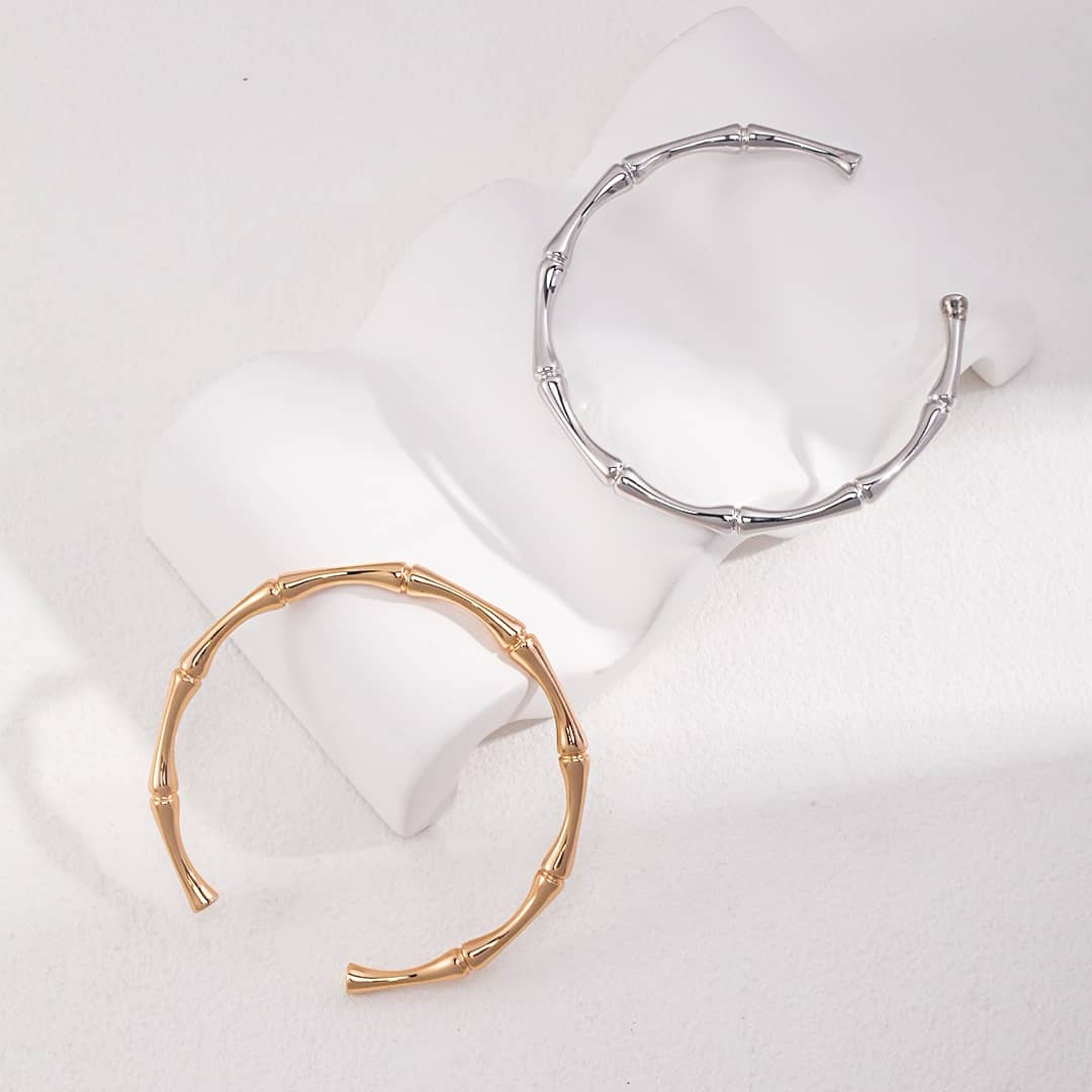 ［Dorothea Jewels］Bamboo Joint C Hoop Earrings & Adjustable Bangle Set
