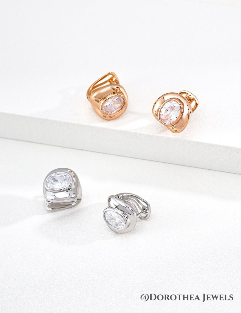 Gilded Bud Zircon Earrings - DOROTHEA JEWELS