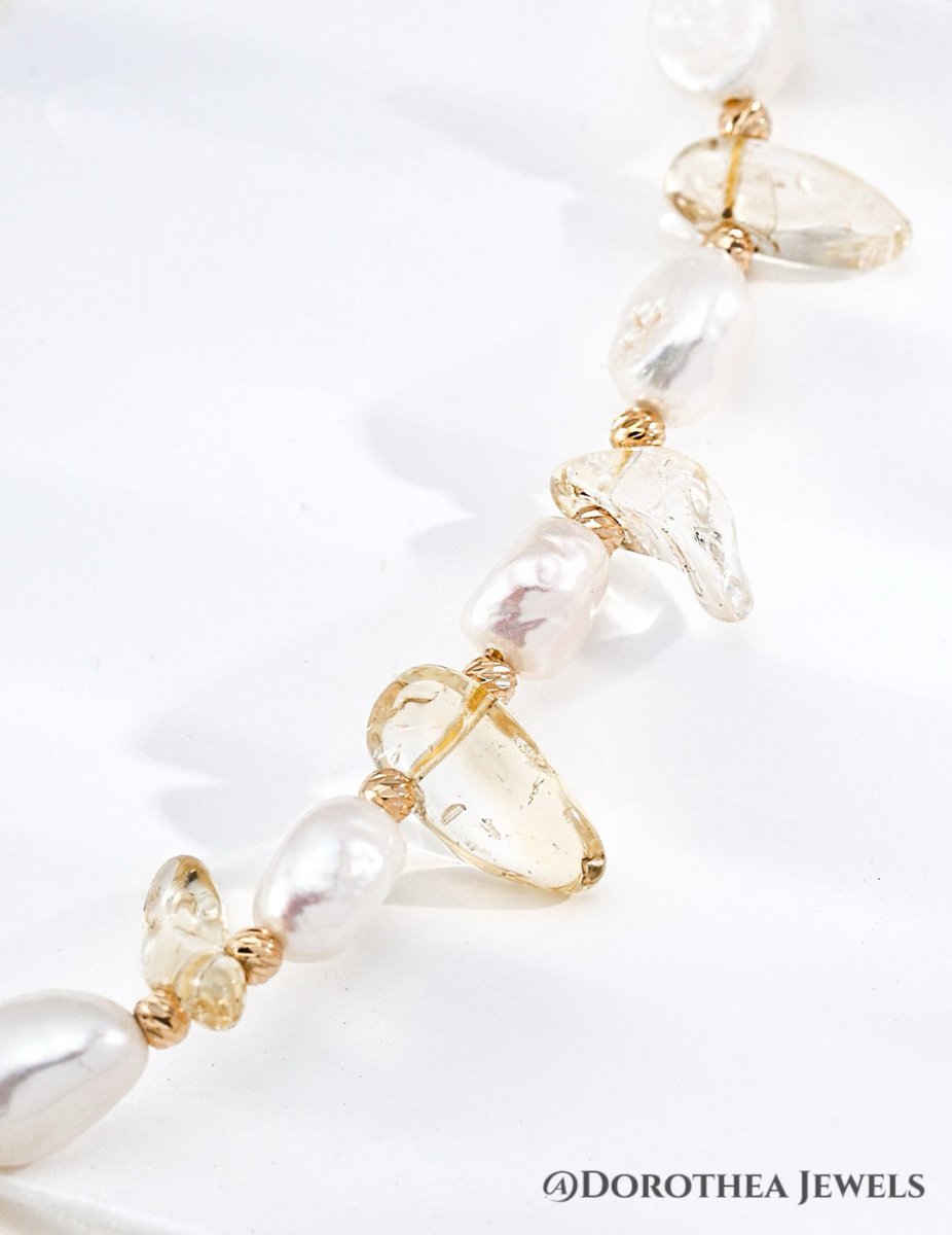 Natural Pearl & Crystal Bracelet - DOROTHEA JEWELS