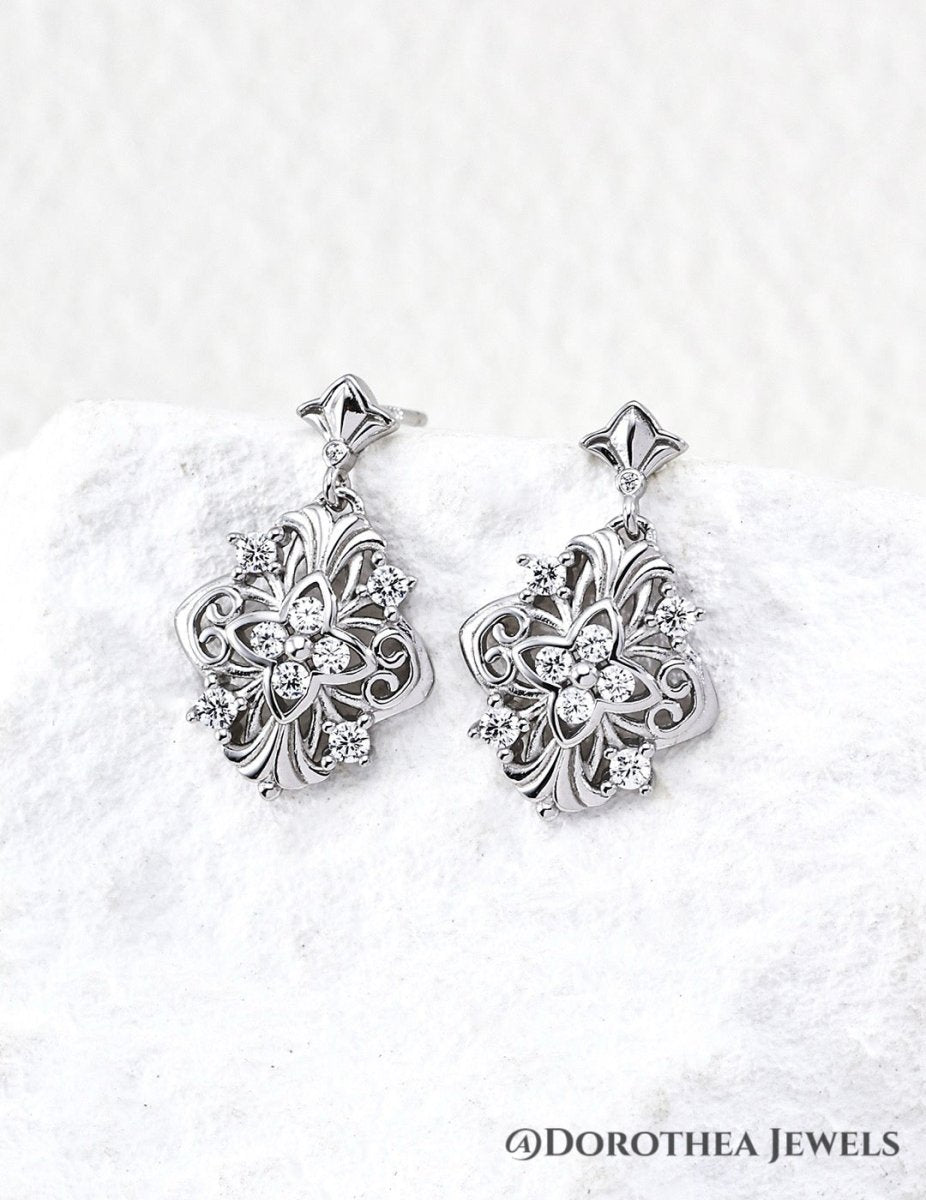 「Four - Leaf Royal」 - Cubic Zirconia Earrings - DOROTHEA JEWELS