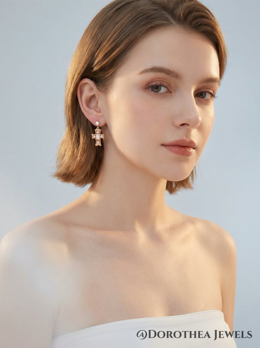 ［Guardian Peace］ Pearl & White MOP Earrings - DOROTHEA JEWELS