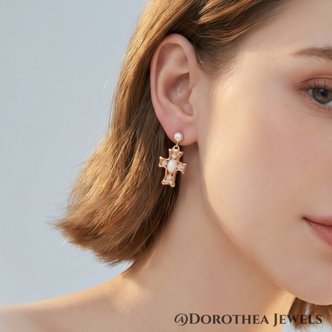 ［Guardian Peace］ Pearl & White MOP Earrings - DOROTHEA JEWELS