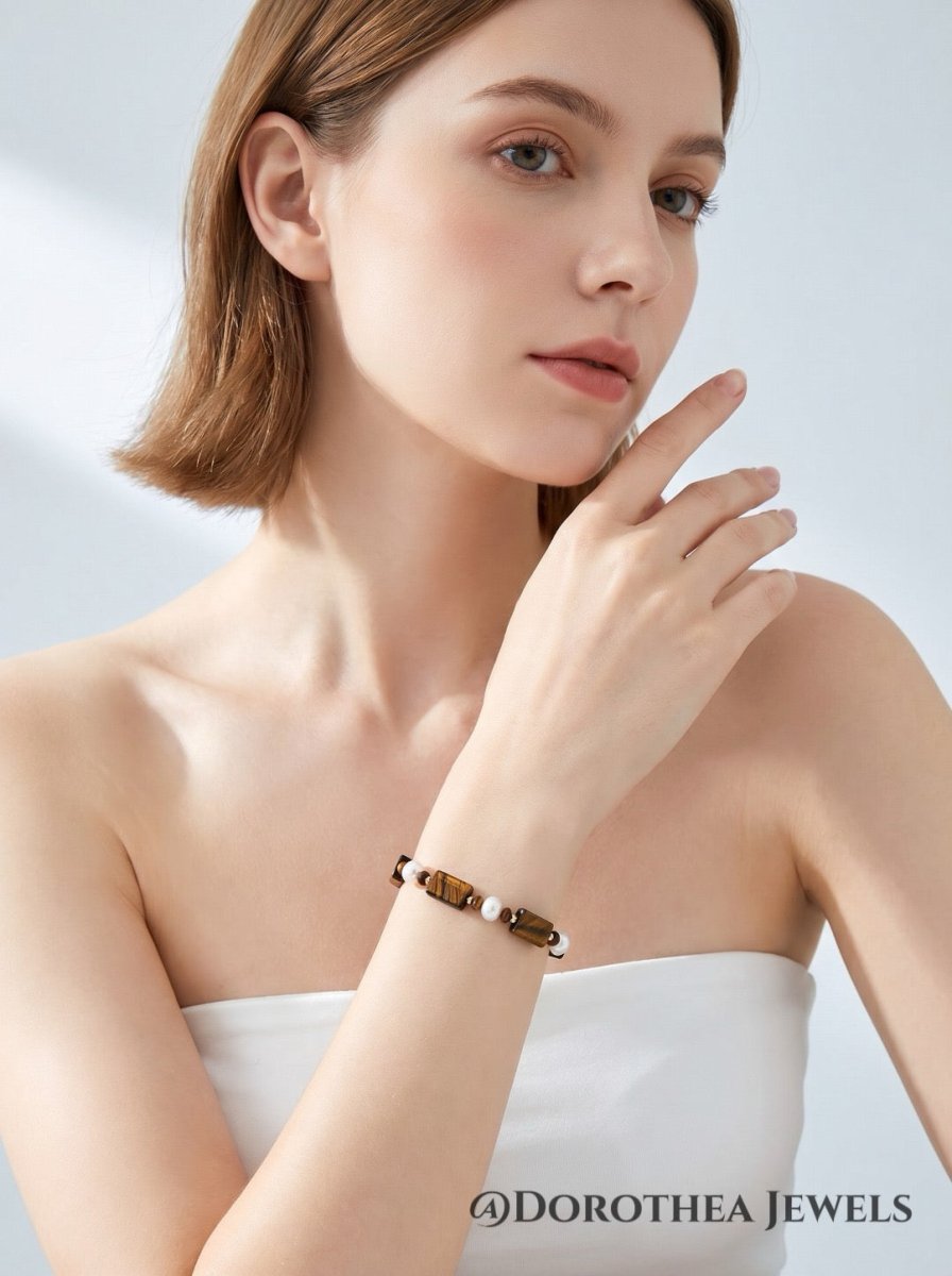 [Caramel Old Money] - Gem & Pearl Bracelet - DOROTHEA JEWELS