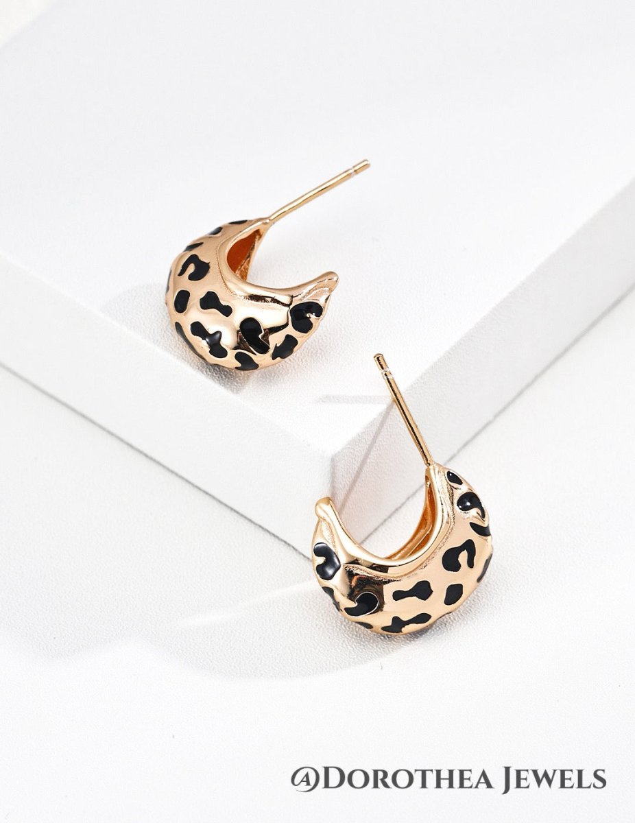 Leopard Enamel Stud Earrings - DOROTHEA JEWELS