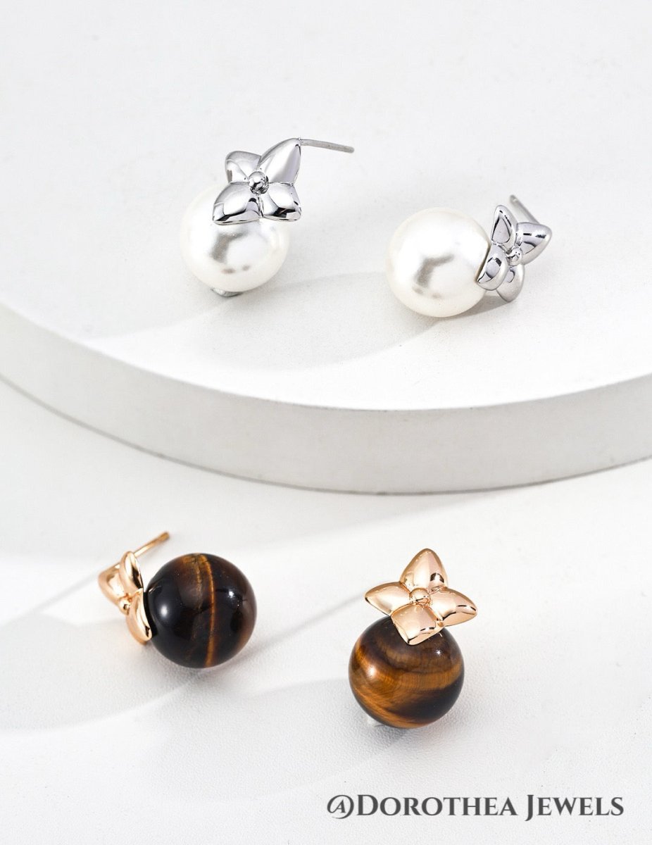 Four - Leaf Fortune Earrings - DOROTHEA JEWELS