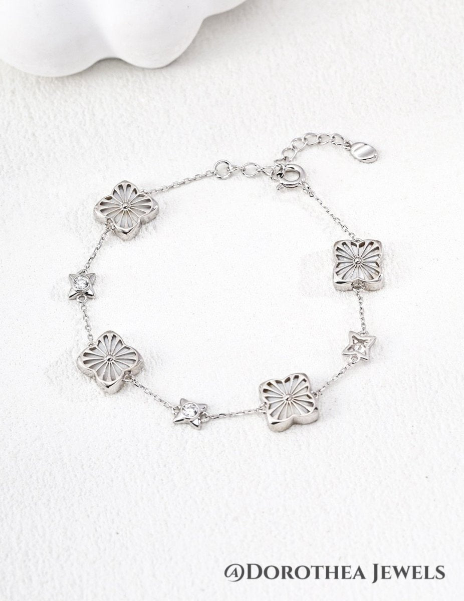 Vintage Floral Clover & Star Station Bracelet - DOROTHEA JEWELS