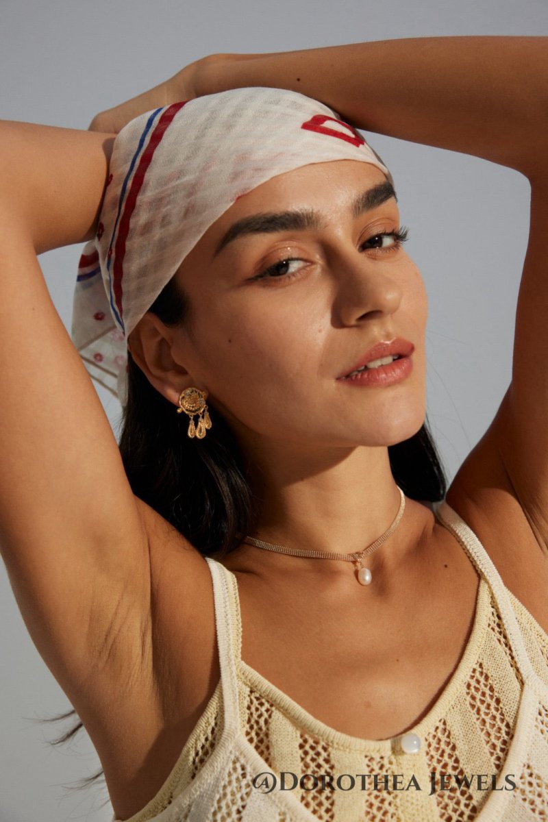 Mesh Chain Natural Pearl Drop Choker Necklace - DOROTHEA JEWELS
