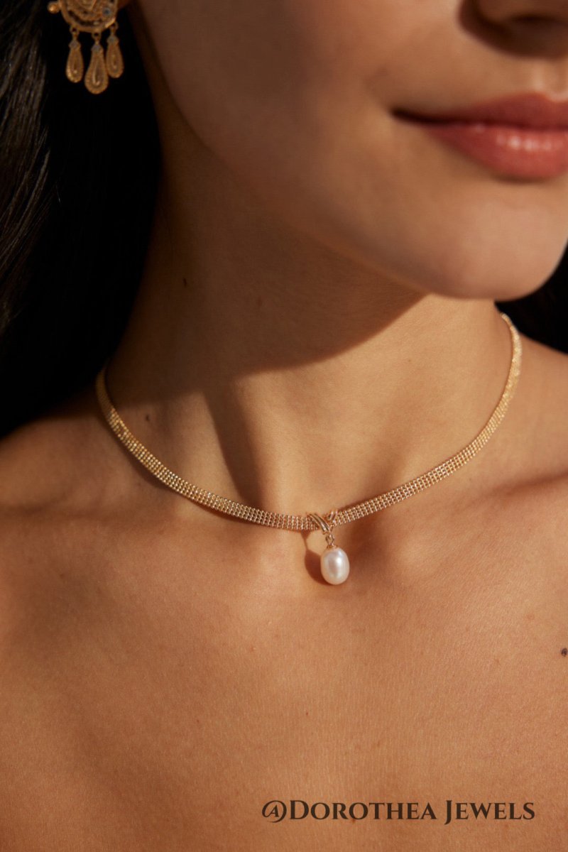 Mesh Chain Natural Pearl Drop Choker Necklace - DOROTHEA JEWELS