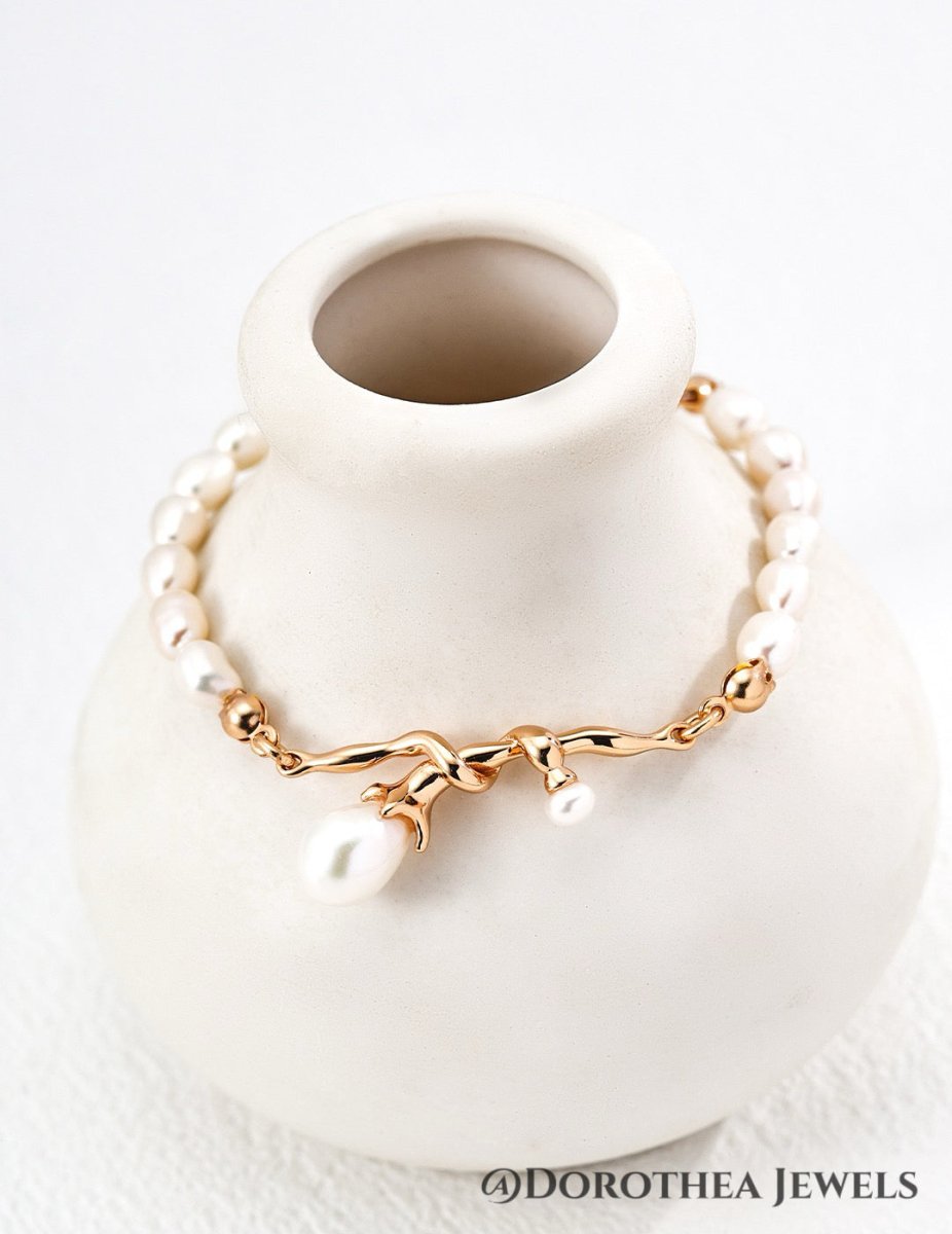 Vintage Gold Twisted Branch Natural Pearl Bracelet - DOROTHEA JEWELS