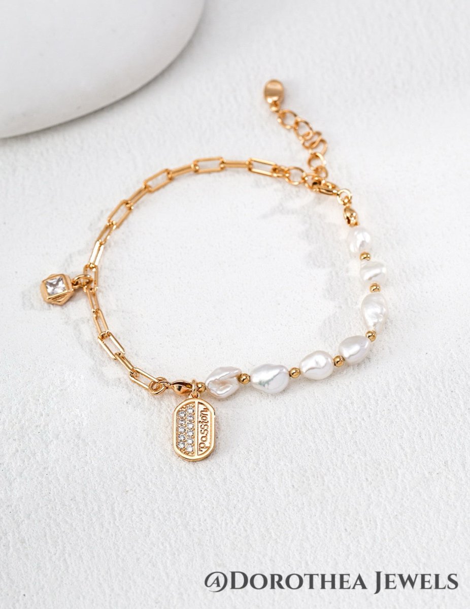 Passion Tag: Baroque Pearl & Silver Chain Bracelet - DOROTHEA JEWELS