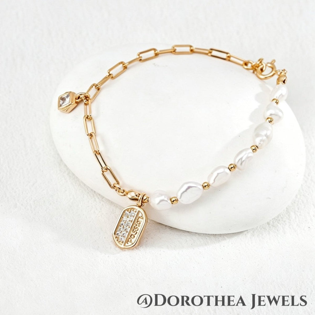 Passion Tag: Baroque Pearl & Silver Chain Bracelet - DOROTHEA JEWELS