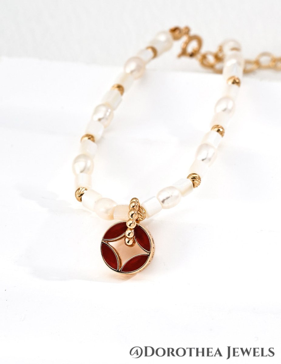 Lucky Coin Court - Style Pearl Bracelet - DOROTHEA JEWELS