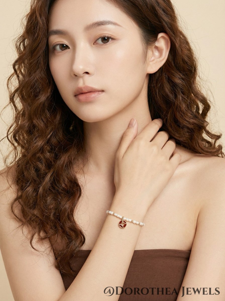 Lucky Coin Court - Style Pearl Bracelet - DOROTHEA JEWELS