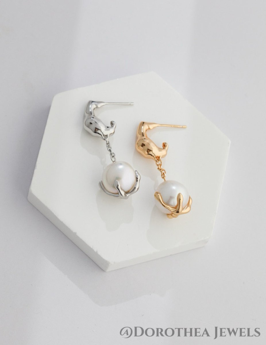 Embrace Pearl series - DOROTHEA JEWELS