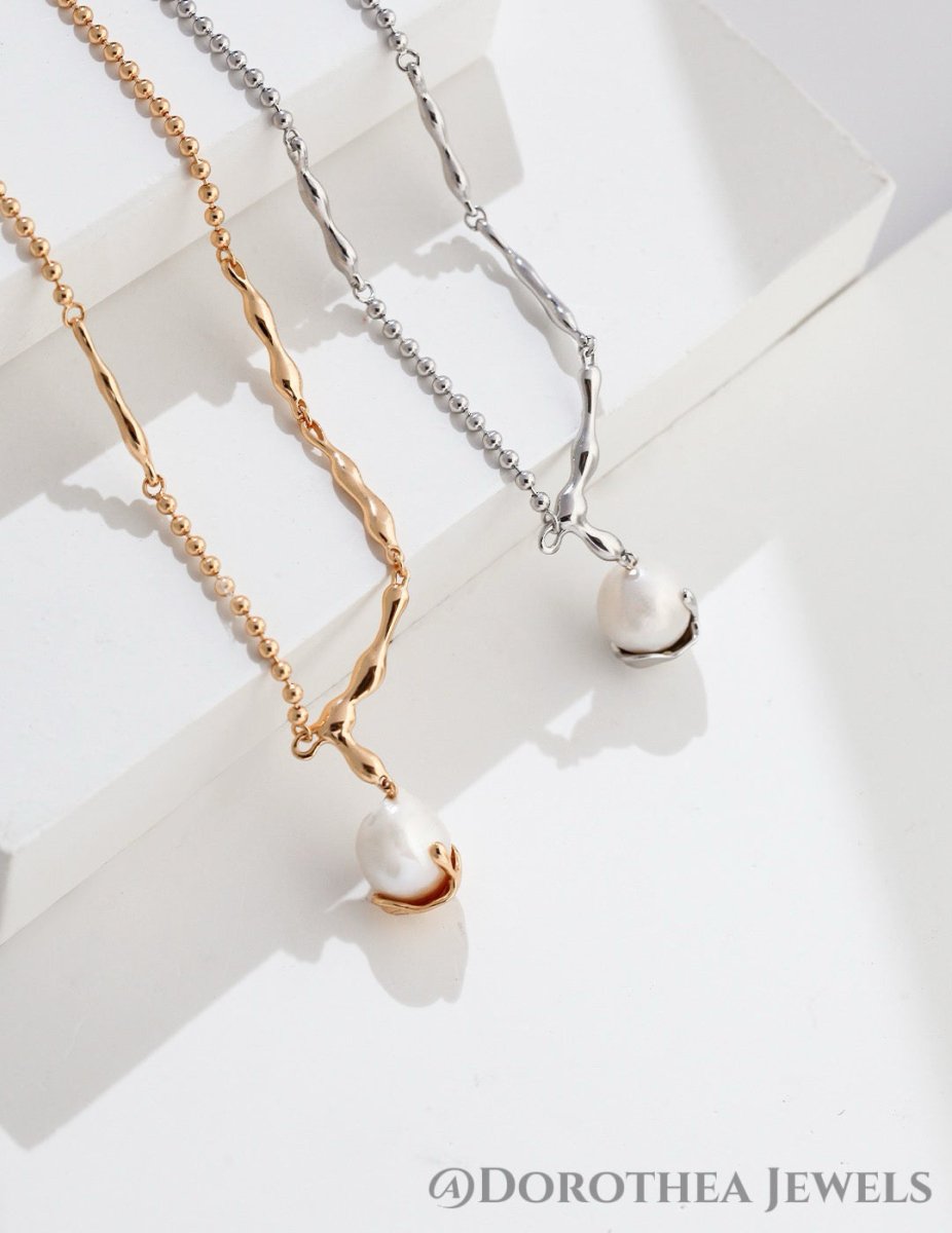 Embrace Pearl series - DOROTHEA JEWELS