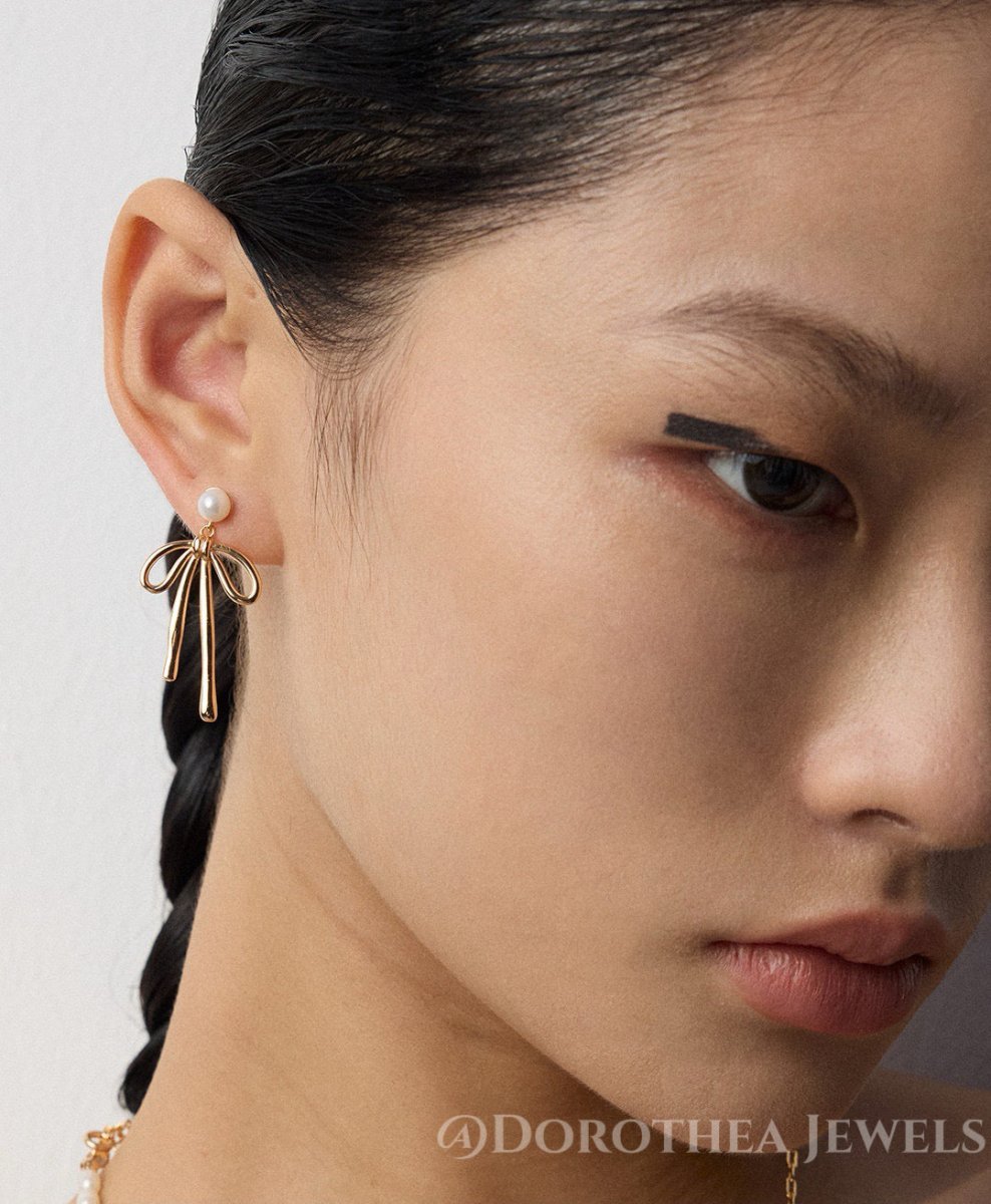 Ribbon Bow Pearl Stud Earrings - DOROTHEA JEWELS