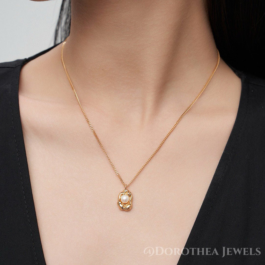 Irregular Molten Pearl Pendant Necklace - DOROTHEA JEWELS