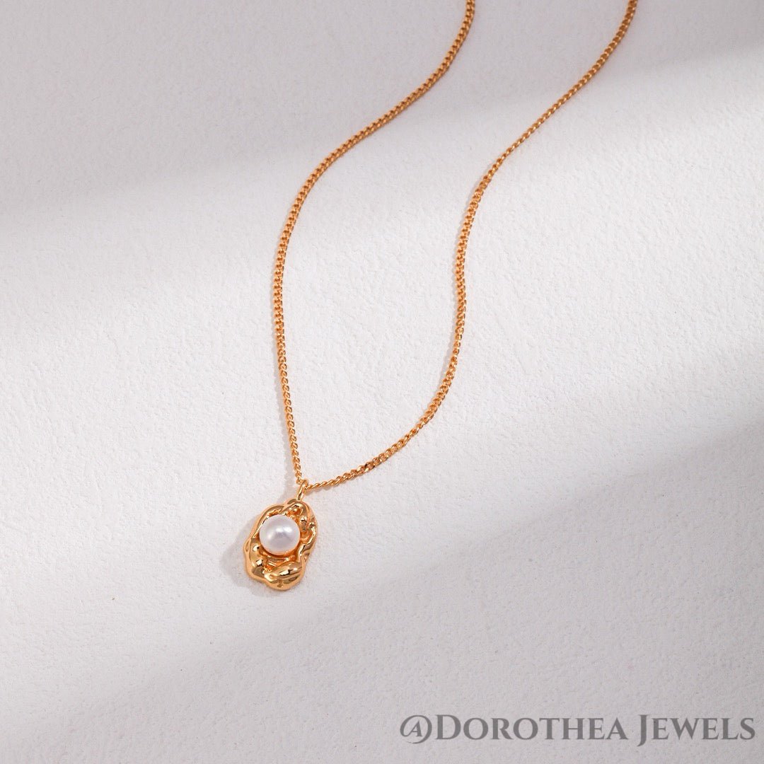 Irregular Molten Pearl Pendant Necklace - DOROTHEA JEWELS
