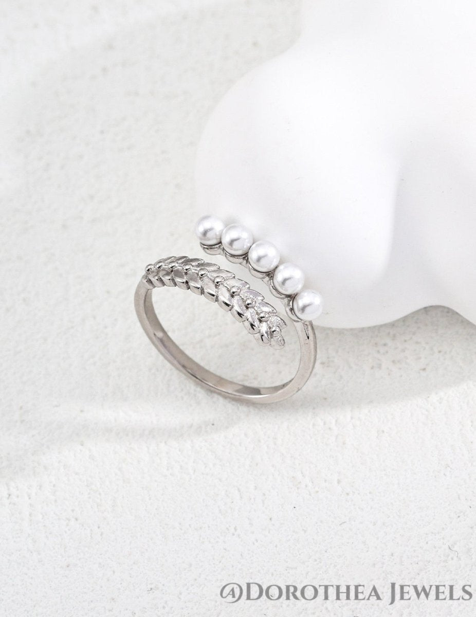 Laurel Wreath Pearl Open Ring - DOROTHEA JEWELS