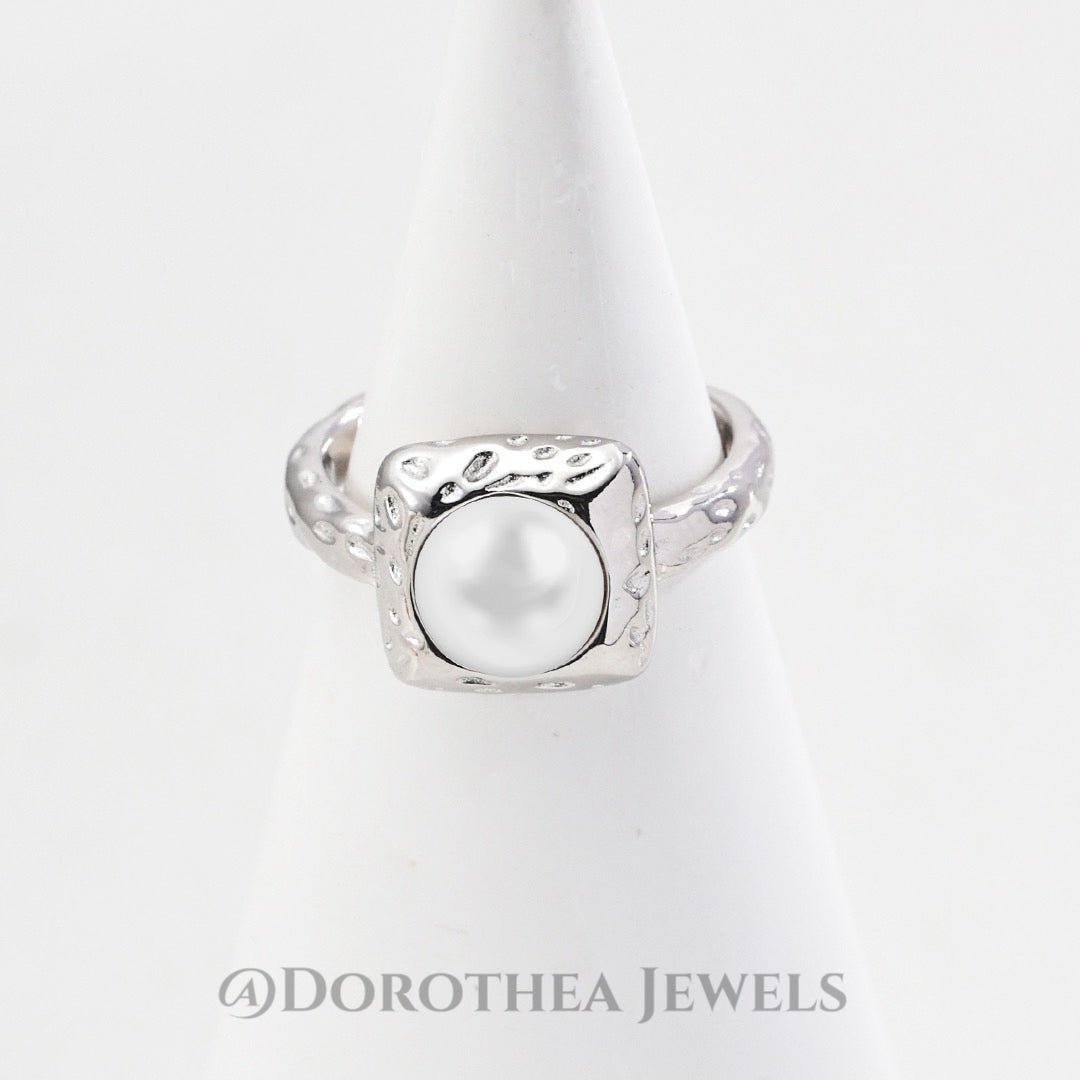 Hammered Pearl Statement Open Ring - DOROTHEA JEWELS