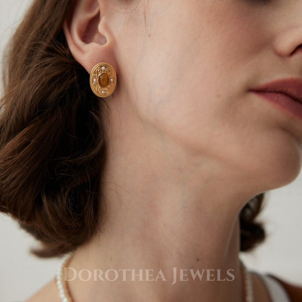 Tiger's Eye & Pearl Vintage Stud Earrings - DOROTHEA JEWELS