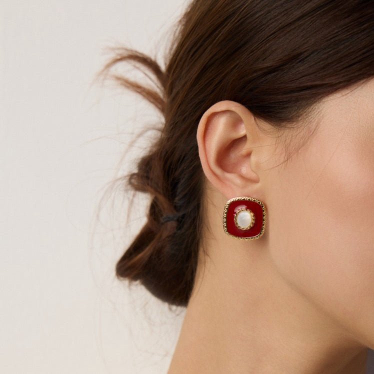 S925 Silver Minimalist Enamel Shell Earrings - DOROTHEA JEWELS