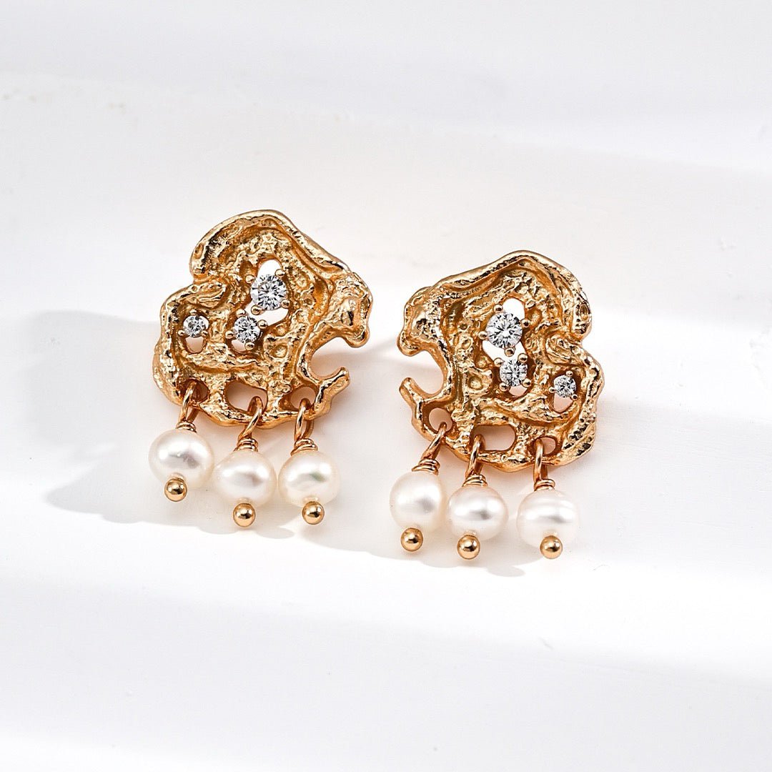 Timeless Textured Pearl & Zircon Earrings - DOROTHEA JEWELS