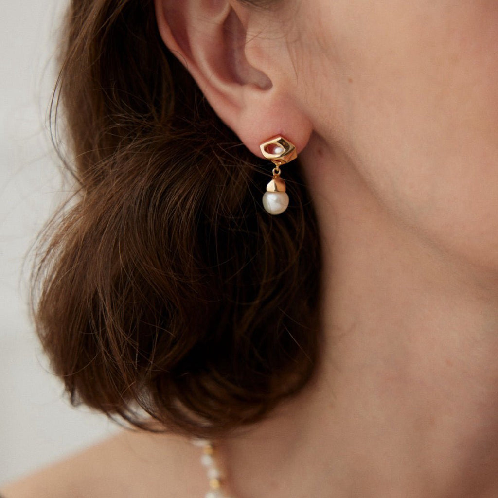 S925 Silver Geometric Natural Pearl Drop Earrings - DOROTHEA JEWELS