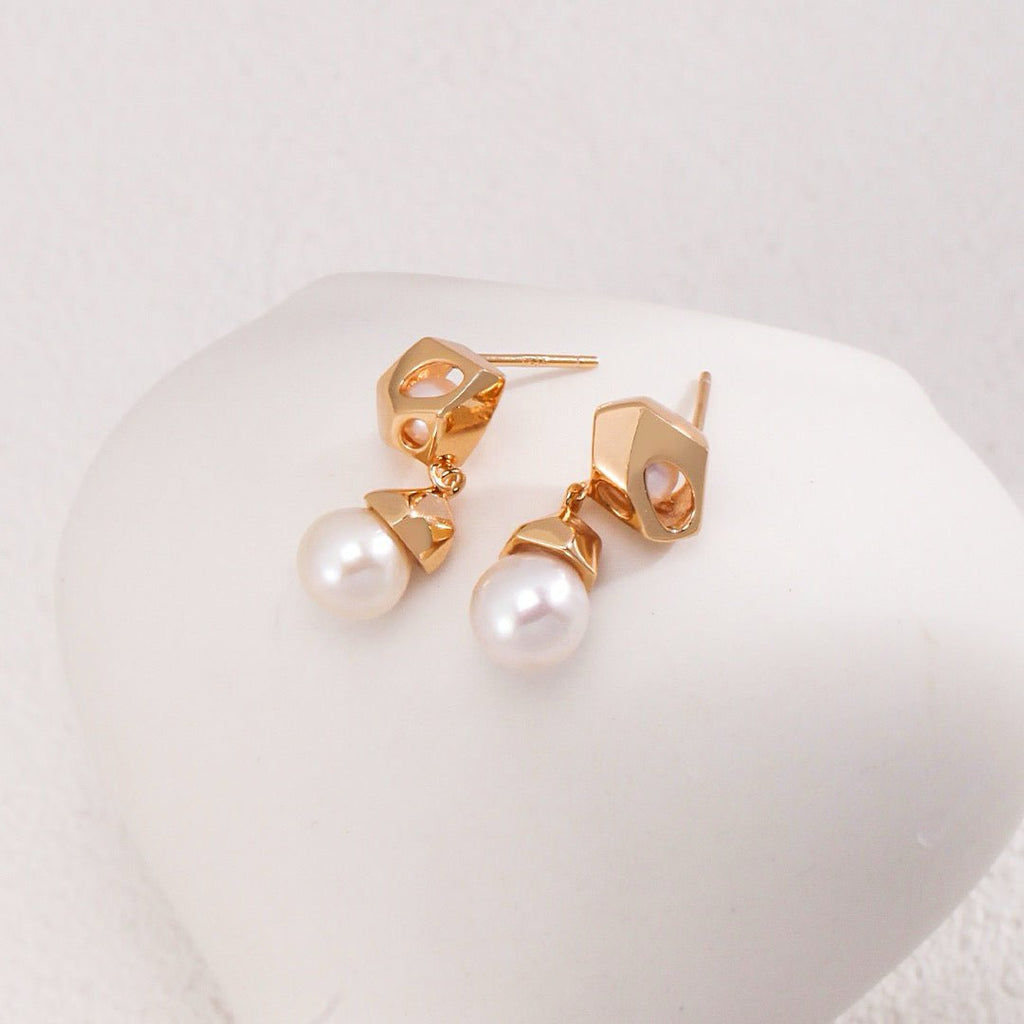 S925 Silver Geometric Natural Pearl Drop Earrings - DOROTHEA JEWELS