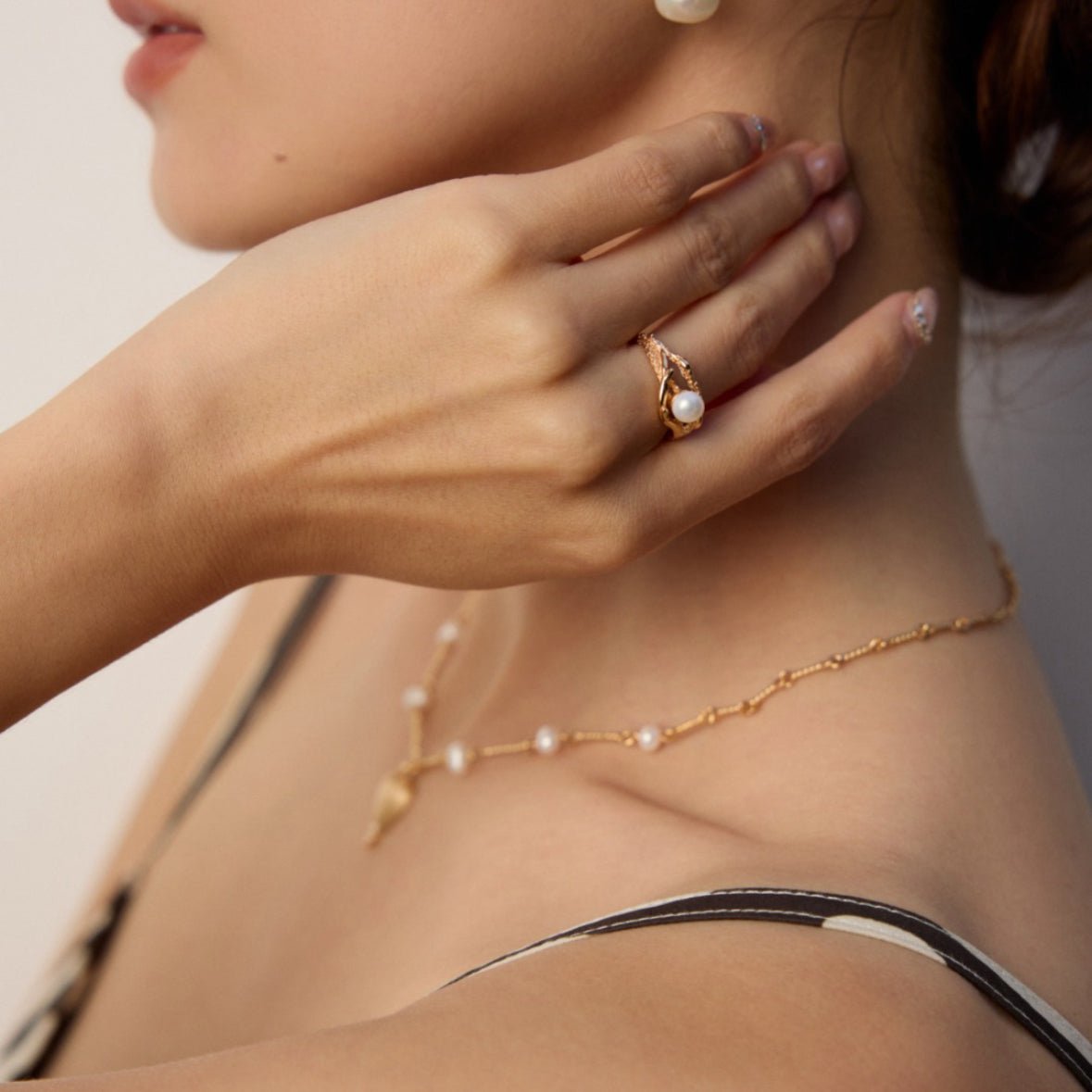 Twisted Branch Natural Pearl Open Ring | S925 Sterling Silver - DOROTHEA JEWELS