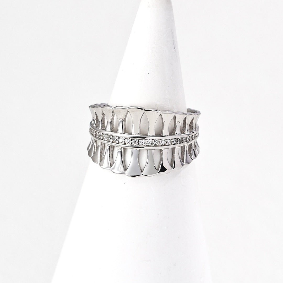 Tiered Openwork Band Ring with CZ Center | S925 Sterling Silver - DOROTHEA JEWELS