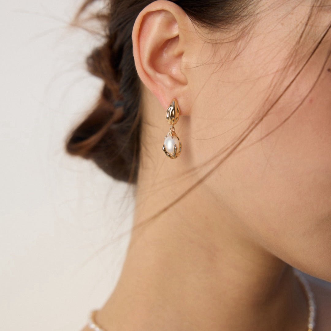 S925 Silver Abstract Pearl Pendant Necklace & Drop Earrings - DOROTHEA JEWELS