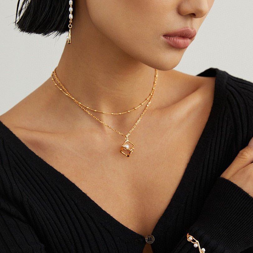 3D Geometric Cube Natural Pearl Pendant Necklace - DOROTHEA JEWELS