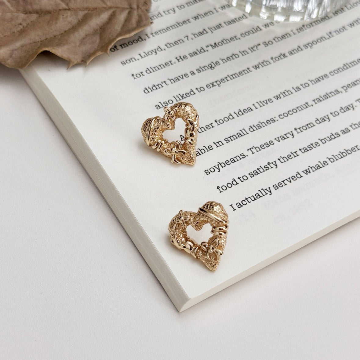 Vintage Bow & Lace Heart Studs - DOROTHEA JEWELS