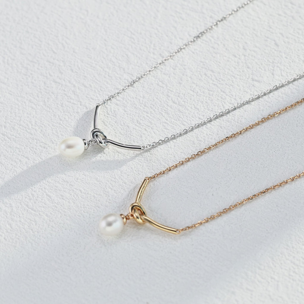【Dorothea】Love Knot Pearl Necklace | S925 Silver Gold Plated